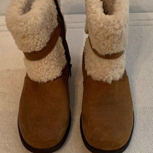 NEW! UGG Women's Blayre II Buckle Sheepskin Collared Boot Sz 6 NIB!